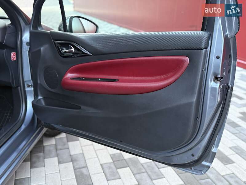 Хетчбек Citroen DS3 2010 в Львові