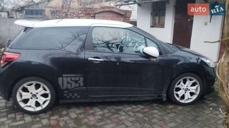 Хэтчбек Citroen DS3 2010 в Луцке