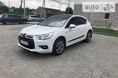 Хэтчбек Citroen DS4 2012 в Львове