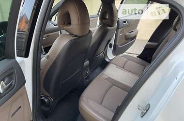 Хэтчбек Citroen DS4 2012 в 