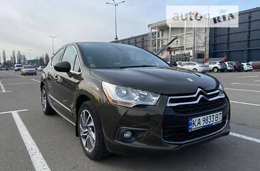 Хэтчбек Citroen DS4 2012 в Киеве