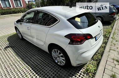 Хэтчбек Citroen DS4 2012 в Львове