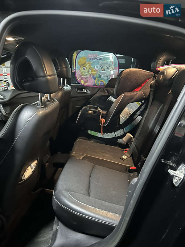 Хетчбек Citroen DS4 2013 в Львові фото 8 Хетчбек Citroen DS4 2013 в Львові