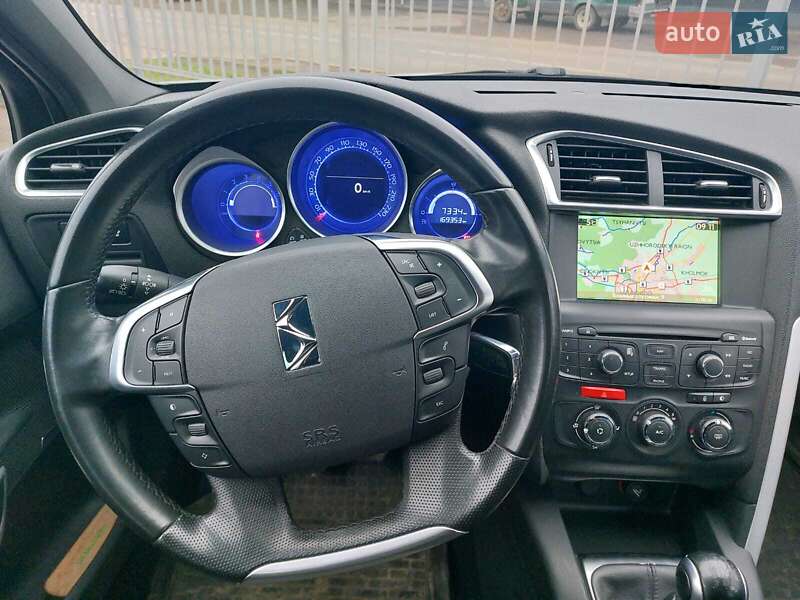 Хэтчбек Citroen DS4 2012 в Ужгороде