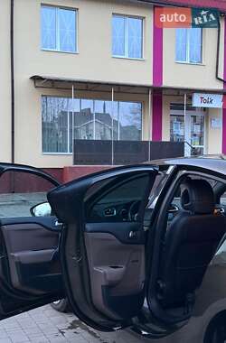 Хэтчбек Citroen DS4 2011 в 