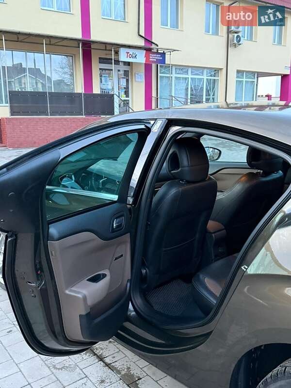 Хэтчбек Citroen DS4 2011 в Луцке