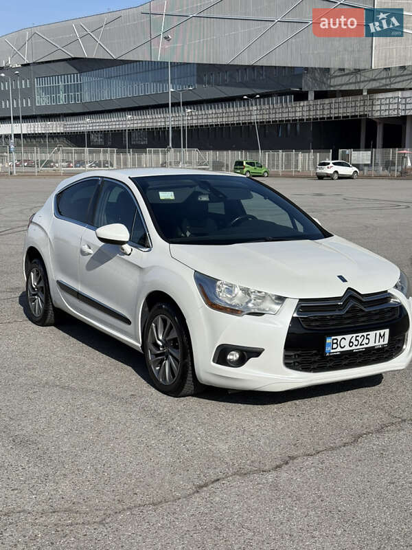 Хетчбек Citroen DS4 2014 в Львові