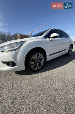 Хетчбек Citroen DS4 2014 в Львові