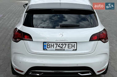 Хэтчбек Citroen DS4 2012 в 