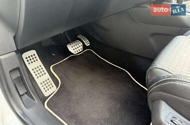 Хэтчбек Citroen DS4 2012 в 