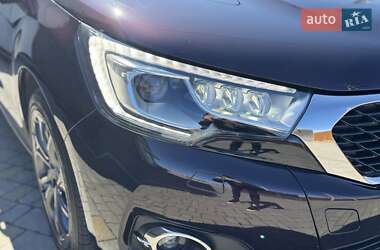 Хетчбек Citroen DS4 2016 в 