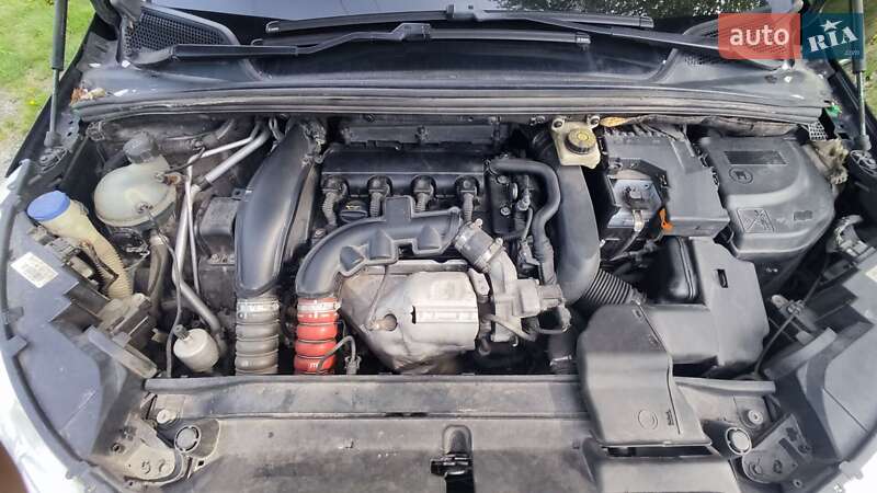 Хэтчбек Citroen DS4 2012 в Полонном фото 14 Хэтчбек Citroen DS4 2012 в Полонном