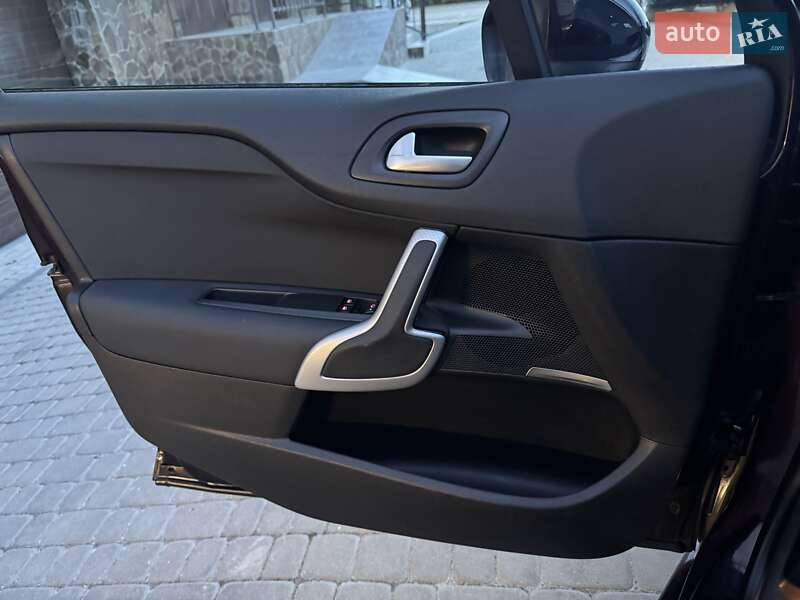 Хэтчбек Citroen DS4 2016 в Львове