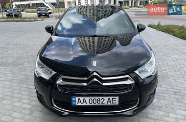 Хэтчбек Citroen DS4 2012 в 