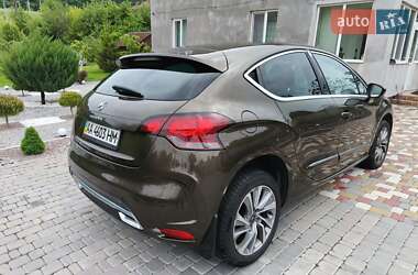Хэтчбек Citroen DS4 2013 в 