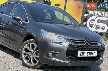 Хэтчбек Citroen DS4 2015 в 