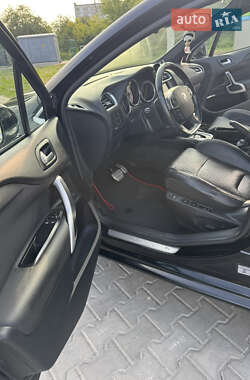 Хэтчбек Citroen DS4 2012 в 