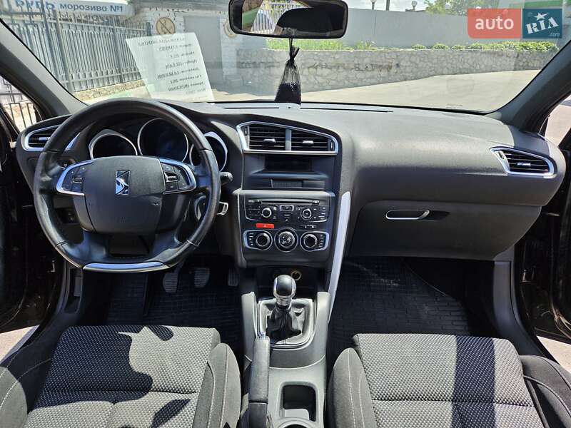 Хэтчбек Citroen DS4 2012 в Шостке фото 12 Хэтчбек Citroen DS4 2012 в Шостке