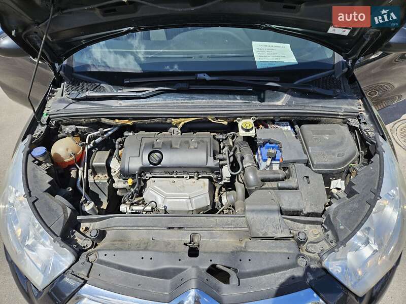 Хэтчбек Citroen DS4 2012 в Шостке фото 18 Хэтчбек Citroen DS4 2012 в Шостке