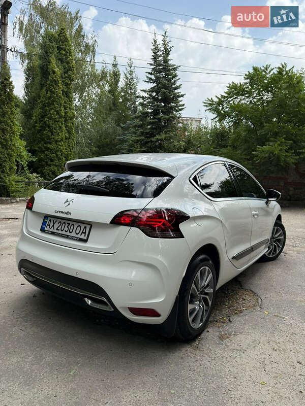 Хэтчбек Citroen DS4 2012 в Харькове