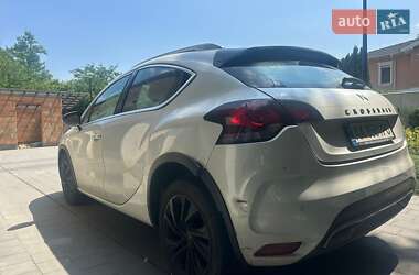 Хэтчбек Citroen DS4 2016 в 