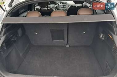 Хэтчбек Citroen DS4 2011 в 