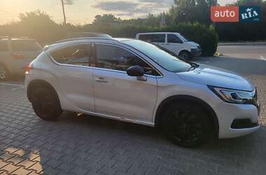 Хэтчбек Citroen DS4 2016 в 