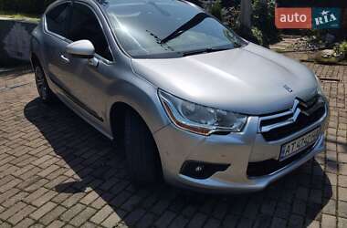 Хэтчбек Citroen DS4 2011 в 