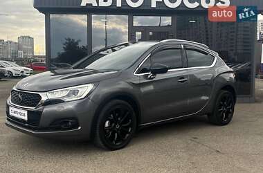 Хэтчбек Citroen DS4 2016 в 
