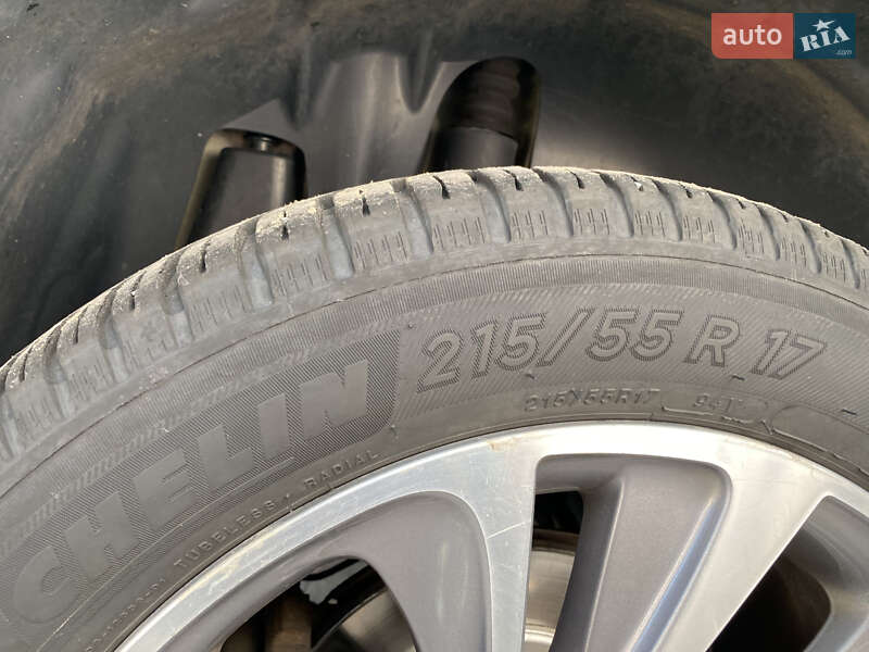 Хэтчбек Citroen DS4 2013 в Киеве