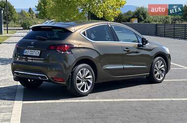 Хэтчбек Citroen DS4 2012 в 