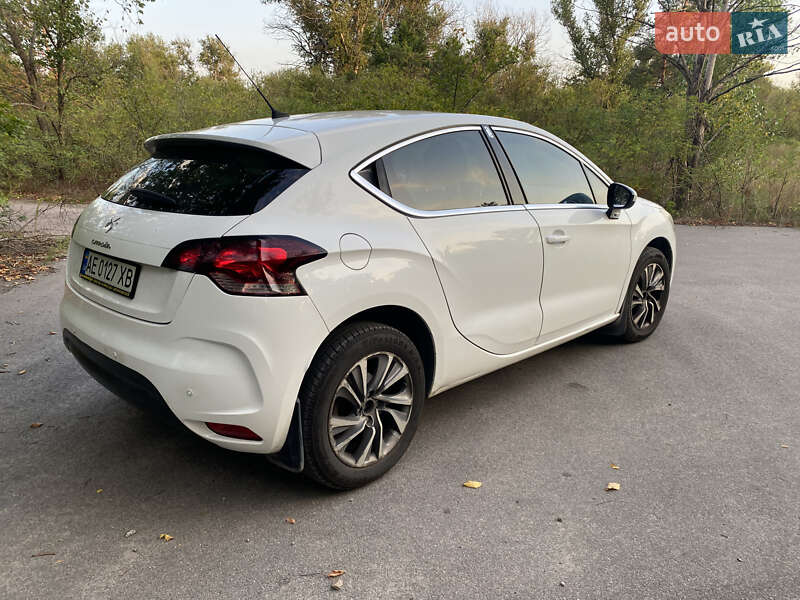 Хэтчбек Citroen DS4 2012 в Хмельницком