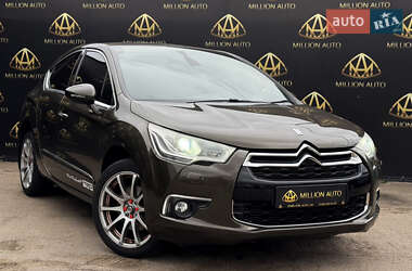 Хэтчбек Citroen DS4 2012 в 