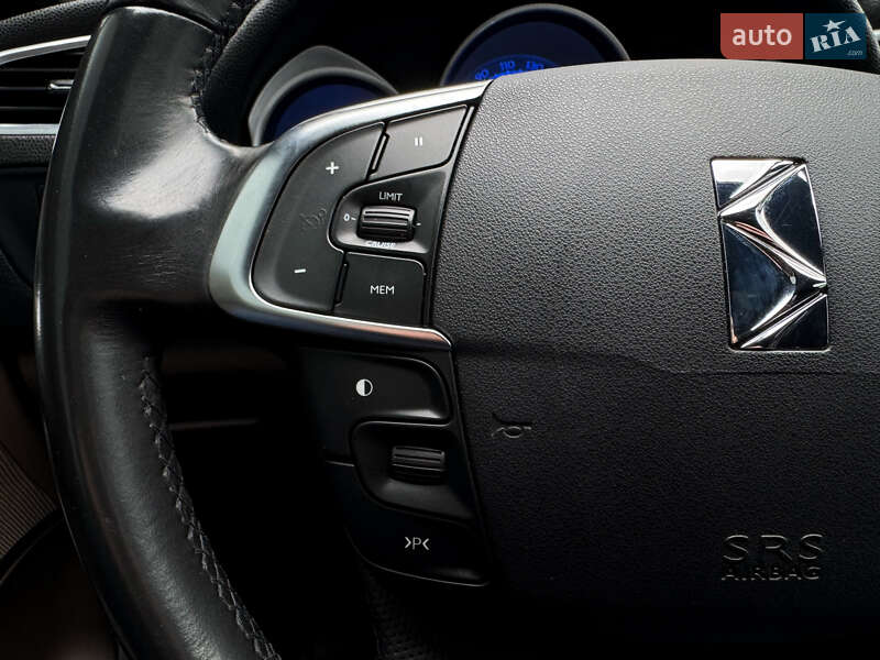 Хэтчбек Citroen DS4 2012 в Киеве фото 24 Хэтчбек Citroen DS4 2012 в Киеве