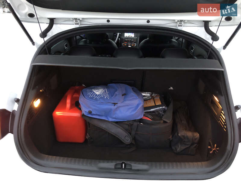 Хетчбек Citroen DS4 2014 в Києві