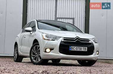 Хэтчбек Citroen DS4 2011 в 