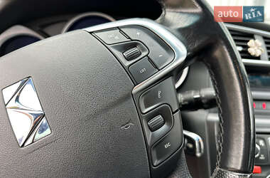 Хэтчбек Citroen DS4 2011 в 