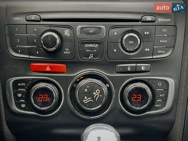 Хетчбек Citroen DS4 2012 в Києві