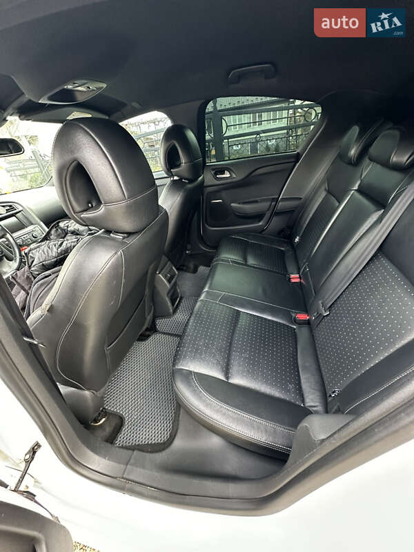 Хэтчбек Citroen DS4 2012 в Дрогобыче фото 7 Хэтчбек Citroen DS4 2012 в Дрогобыче