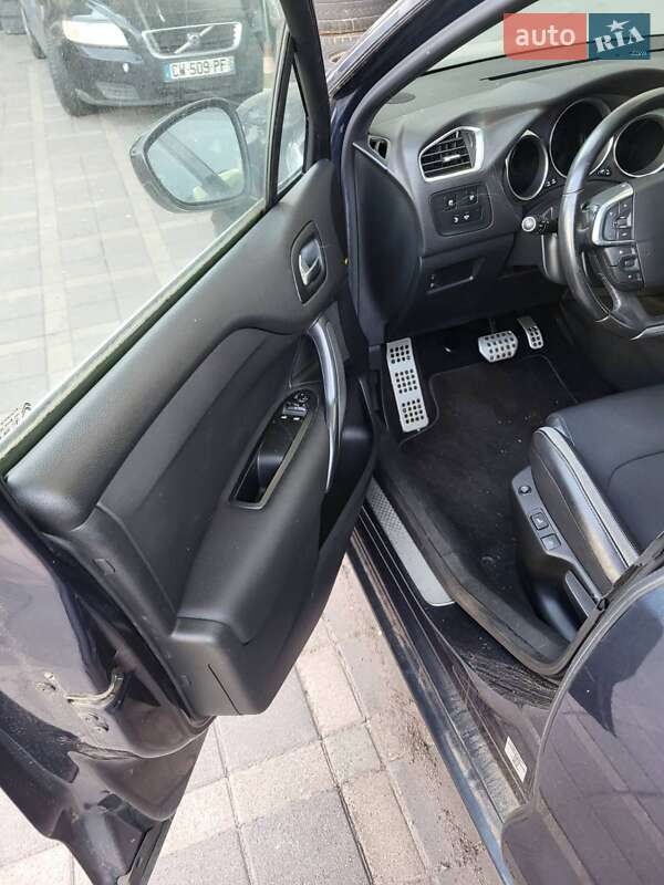 Хетчбек Citroen DS4 2011 в Рівному фото 5 Хетчбек Citroen DS4 2011 в Рівному