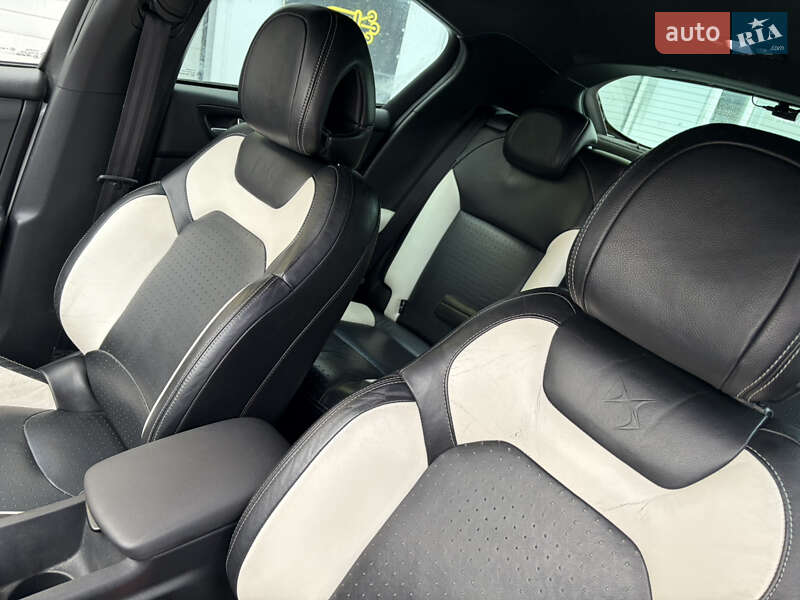 Хэтчбек Citroen DS4 2013 в Львове