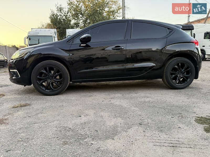 Хэтчбек Citroen DS4 2012 в Полтаве