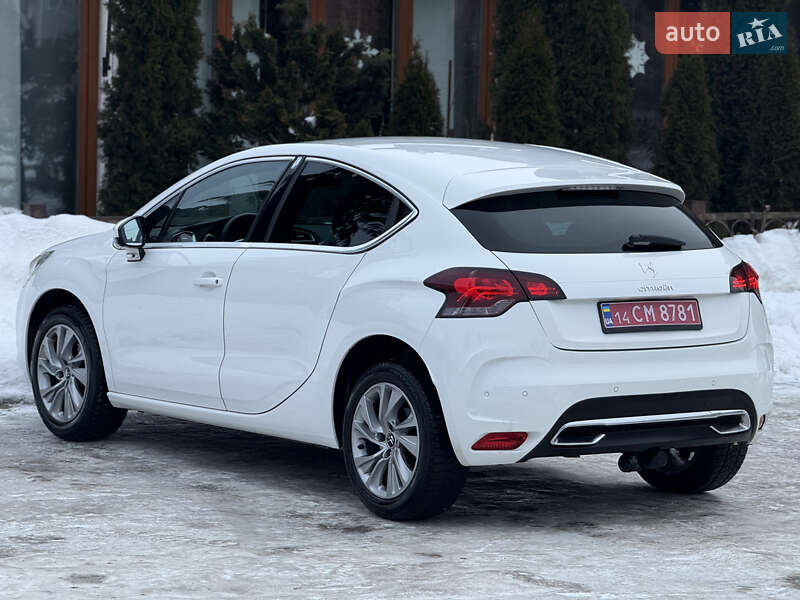 Хетчбек Citroen DS4 2012 в Стрию