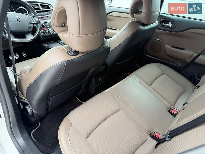 Хетчбек Citroen DS4 2012 в Стрию