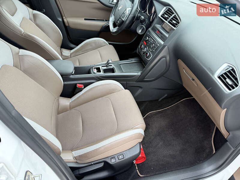 Хетчбек Citroen DS4 2012 в Стрию