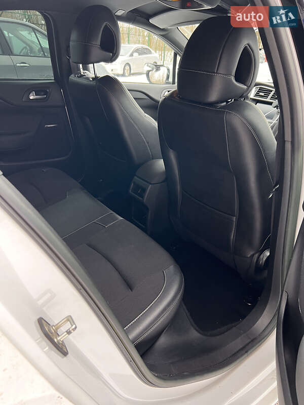 Хэтчбек Citroen DS4 2013 в Львове