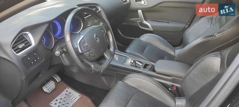 Хетчбек Citroen DS4 2012 в Черкасах