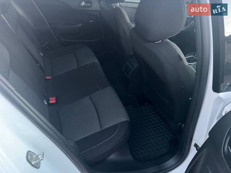 Хэтчбек Citroen DS4 2013 в Первомайске