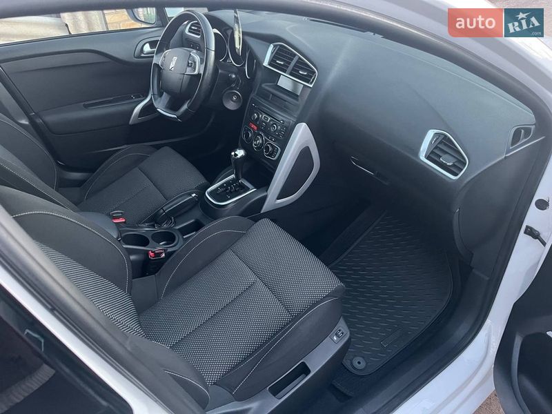 Хэтчбек Citroen DS4 2013 в Первомайске