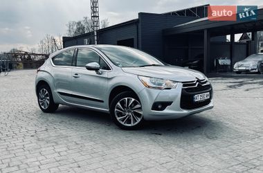 Хэтчбек Citroen DS4 2015 в Ивано-Франковске